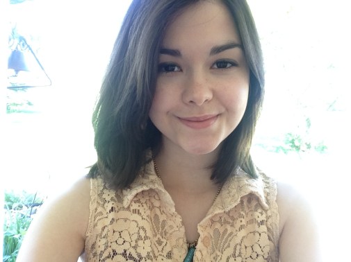 red apple beachside face