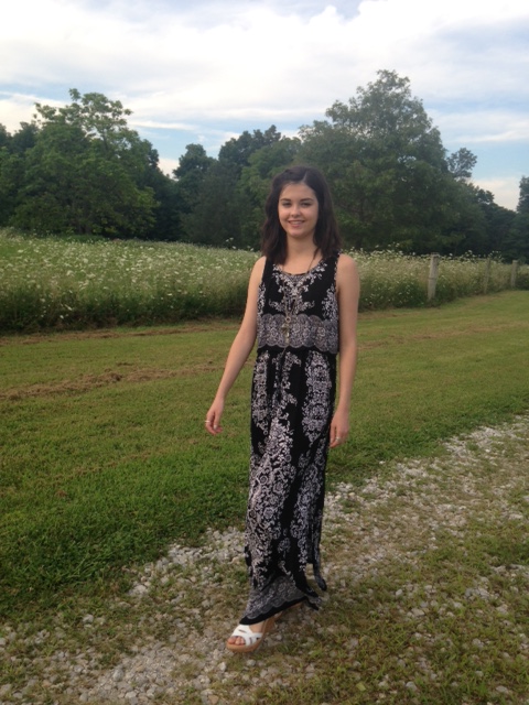 black and white maxi 6