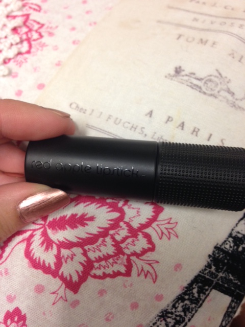 red-apple-wine-and-dandy-4