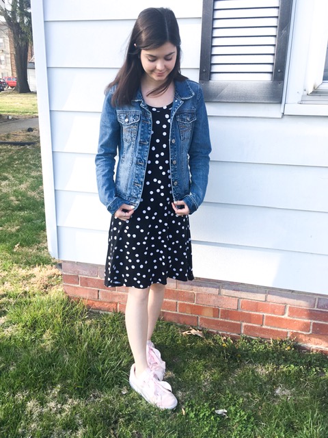 polka dot dress & tennis shoes 5